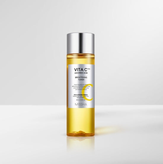 2 x MISSHA Vita C Plus Brightening Toner 200ml from Korea by MISSHA