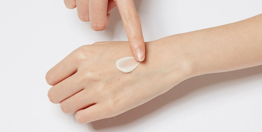 2 x AHC Ageless Real Eye Cream for Face 30ml from Korea