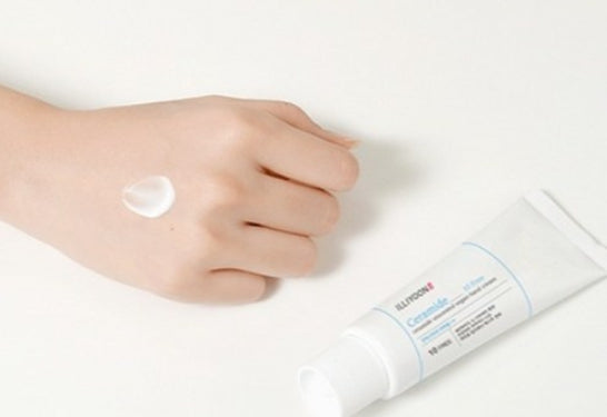 ILLIYOON Ceramide Unscented Hand Cream 50ml from Korea