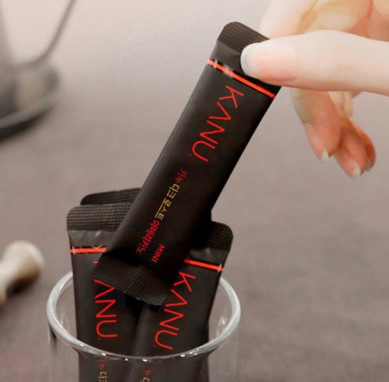 KANU Dark Roast Americano Coffee Mix 1.6g x 30 sticks by KANU