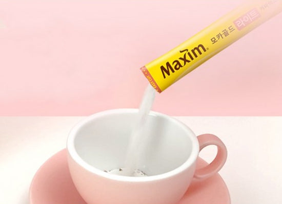 Maxim Mocha Gold Light 50 Sticks from Korea by Maxim