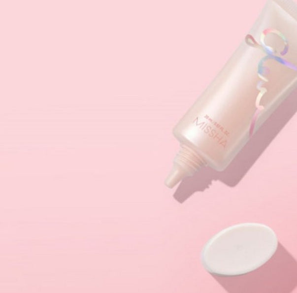 MISSHA Glow Skin Balm 20ml - 4‑in‑1 Moisturizer, Primer & Glow Cream, K‑Beauty Base for Glass Skin from Korea