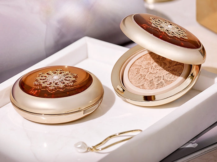 The History of Whoo Cheongidan Hwahyun Radiant Essence Cushion (2 Colours) 15g x 2ea from Korea by The History of Whoo