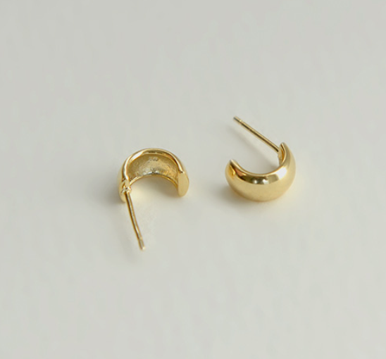 roaju [Silver 925] Plump Earring #Celebrity Accessory #Hye-Kyo Song in Korea Drama 'Now, we are breaking up' from Korea_H1 by roaju
