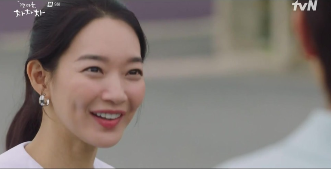 roaju Glossy Hoop Earring_Celebrity Accessory #Shin mina in K-Drama 'Hometown Cha-Cha-Cha' from Korea_H1 by roaju