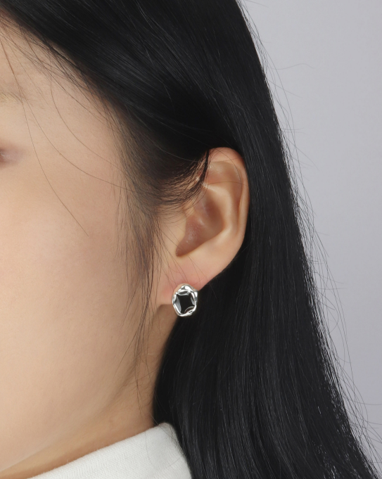 Nonenon Flexible Earring #Celebrity Accessory #BZ-BOYS-BON #ONEUS-HWAN WOONG #BAE173 from Korea_H1 by Nonenon