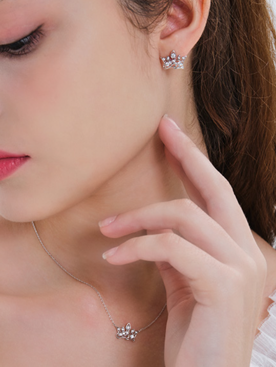 J.ESTINA Bellissima Tiara Earring(White) #Celebrity Accessory #IU from Korea _H1 by J.ESTINA