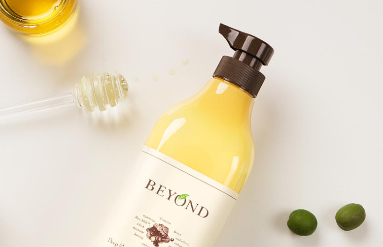 Beyond Deep Moisture Honey Shower Cream 1L from Korea by Beyond
